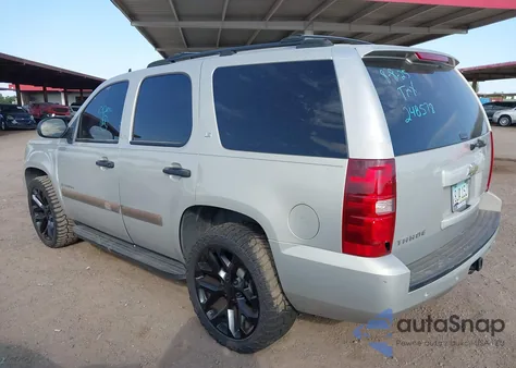 2007 Chevrolet Tahoe Ls z USA, uszkodzony, nr VIN 1GNFC13017R248578